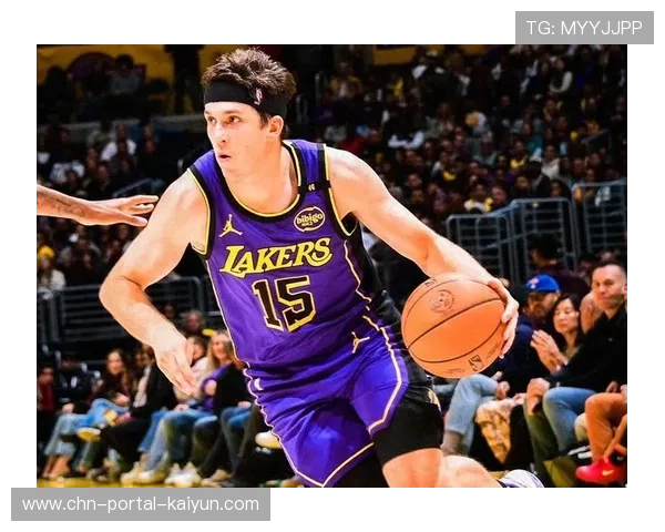 里夫斯携手武切维奇荣膺东西部周最佳展现出色竞技状态