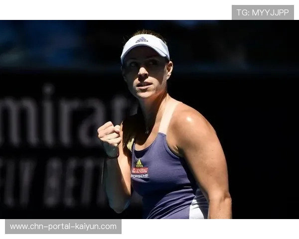 澳网女单决赛现41拍马拉松对决，观众起立鼓掌致敬